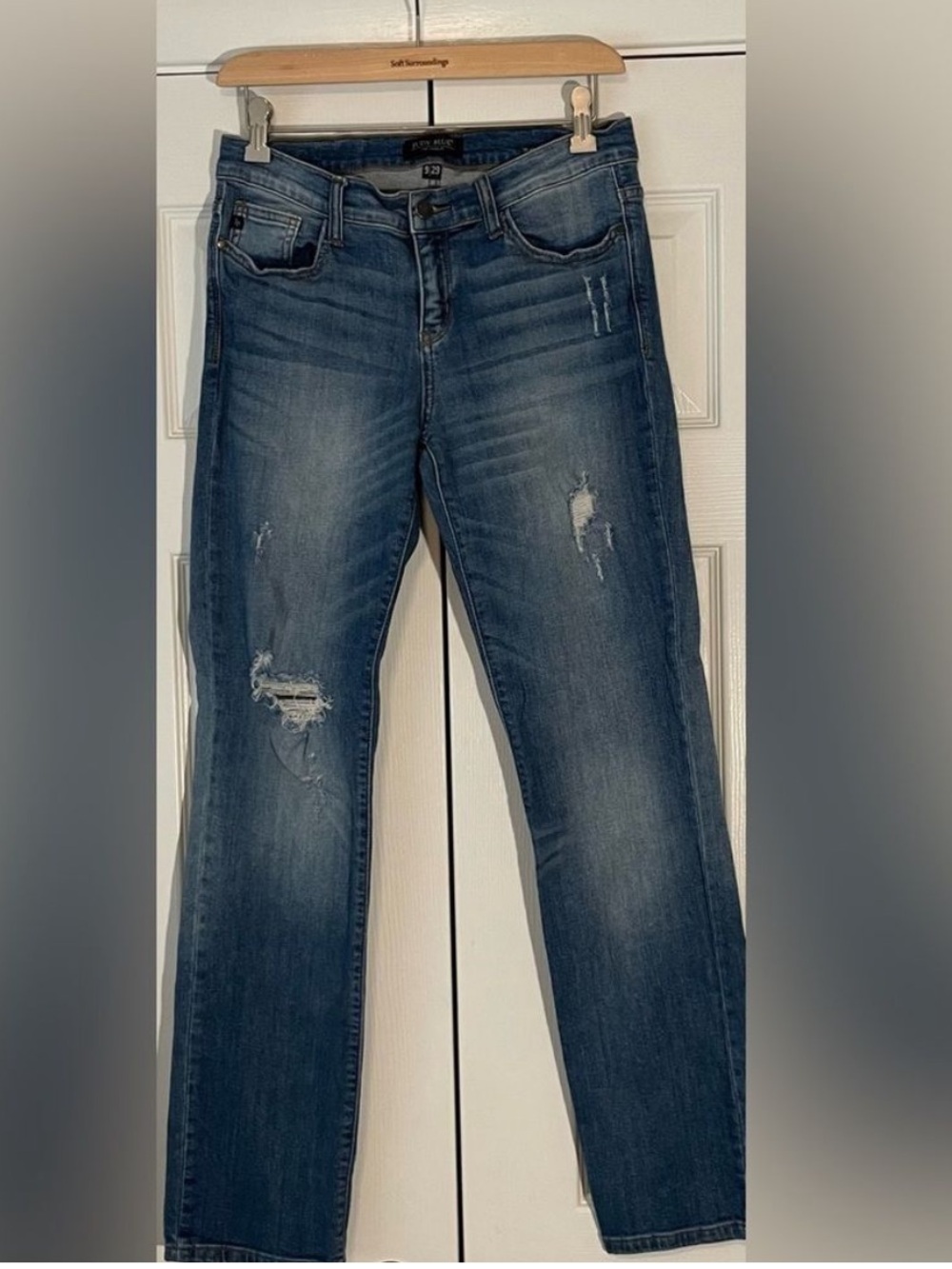 Judy Blue Mid rise Straight Fit Women’s Jeans Size 29